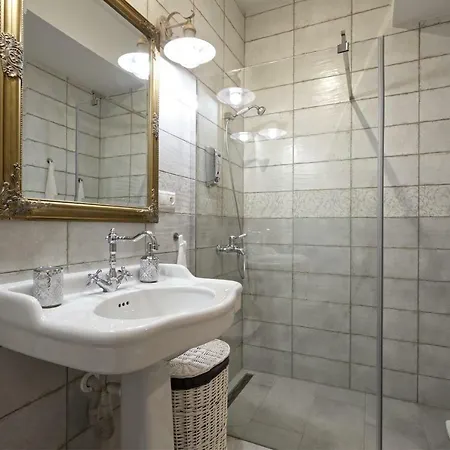 Apartment A La Champagne