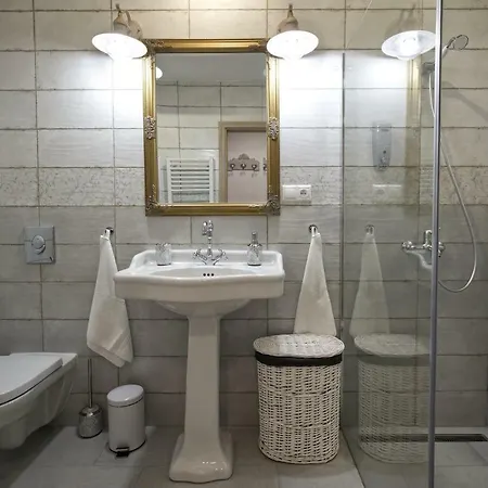 A La Champagne Apartment